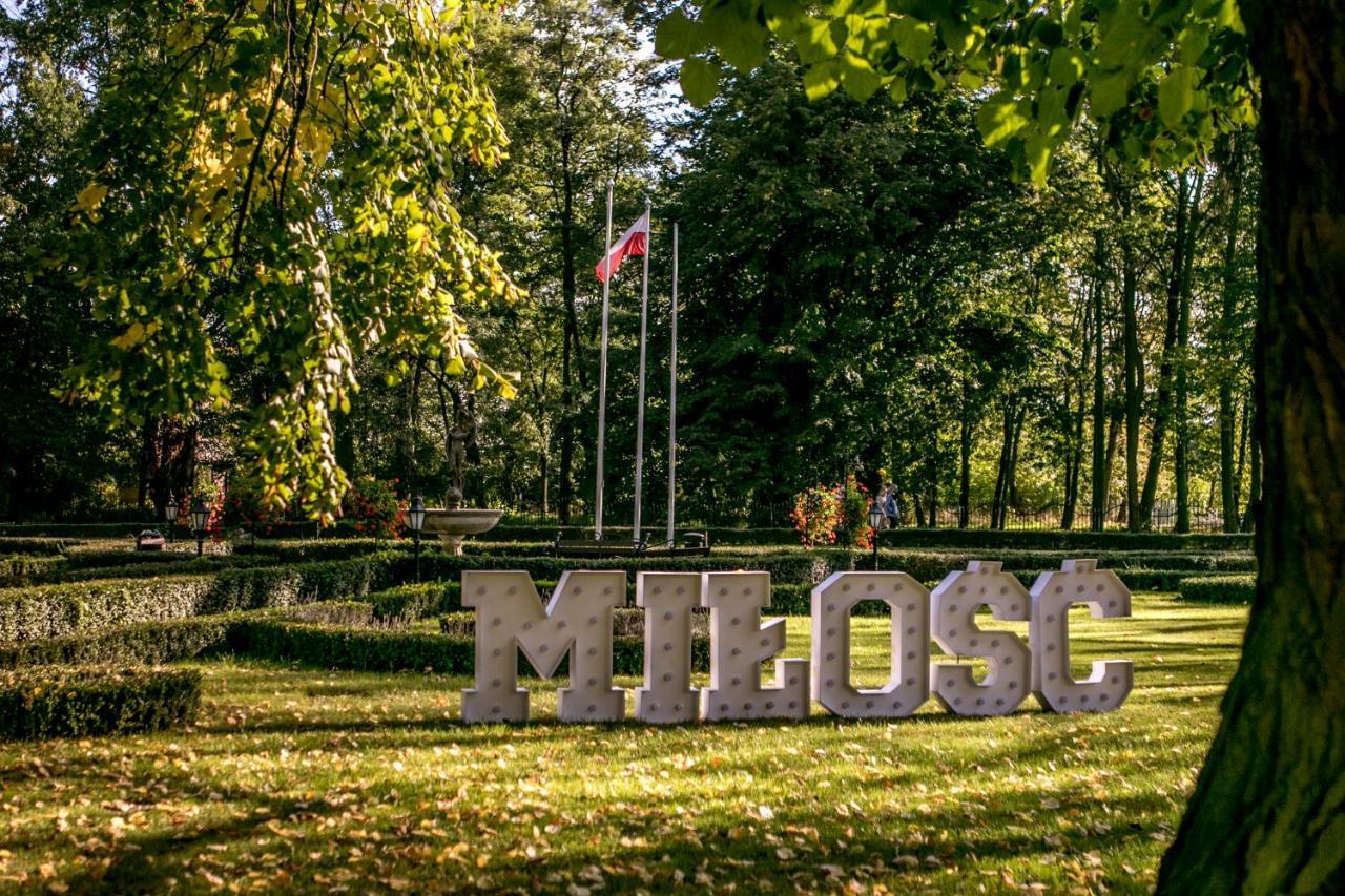 Palac Wąsowo Exterior foto