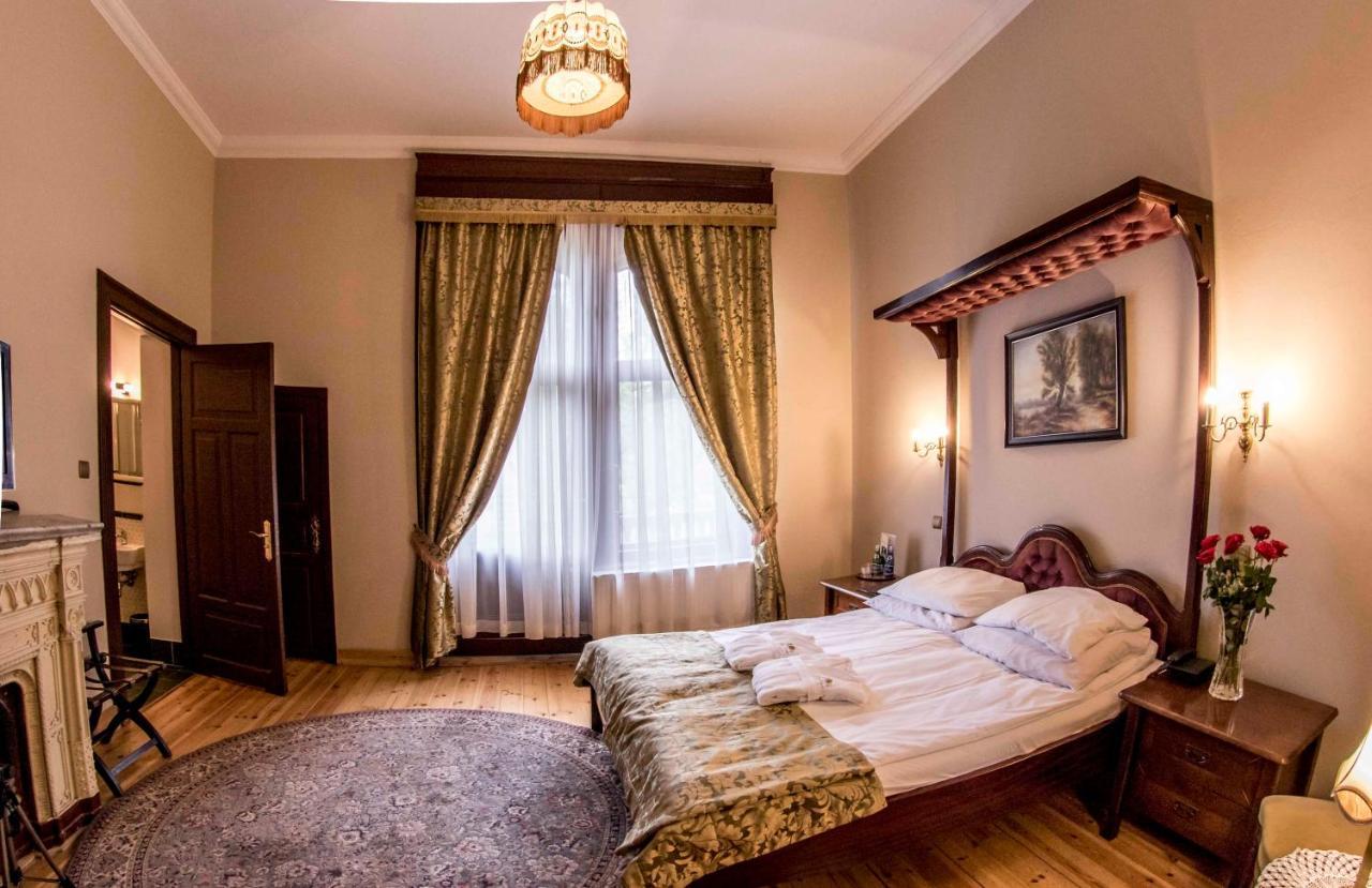 Palac Wąsowo Exterior foto